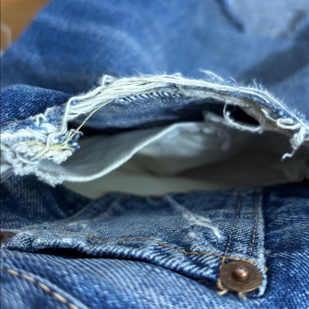 🌸RARE Vtg 501 Selvedge capital E Levis Shorts🌸 - Picture 12 of 14